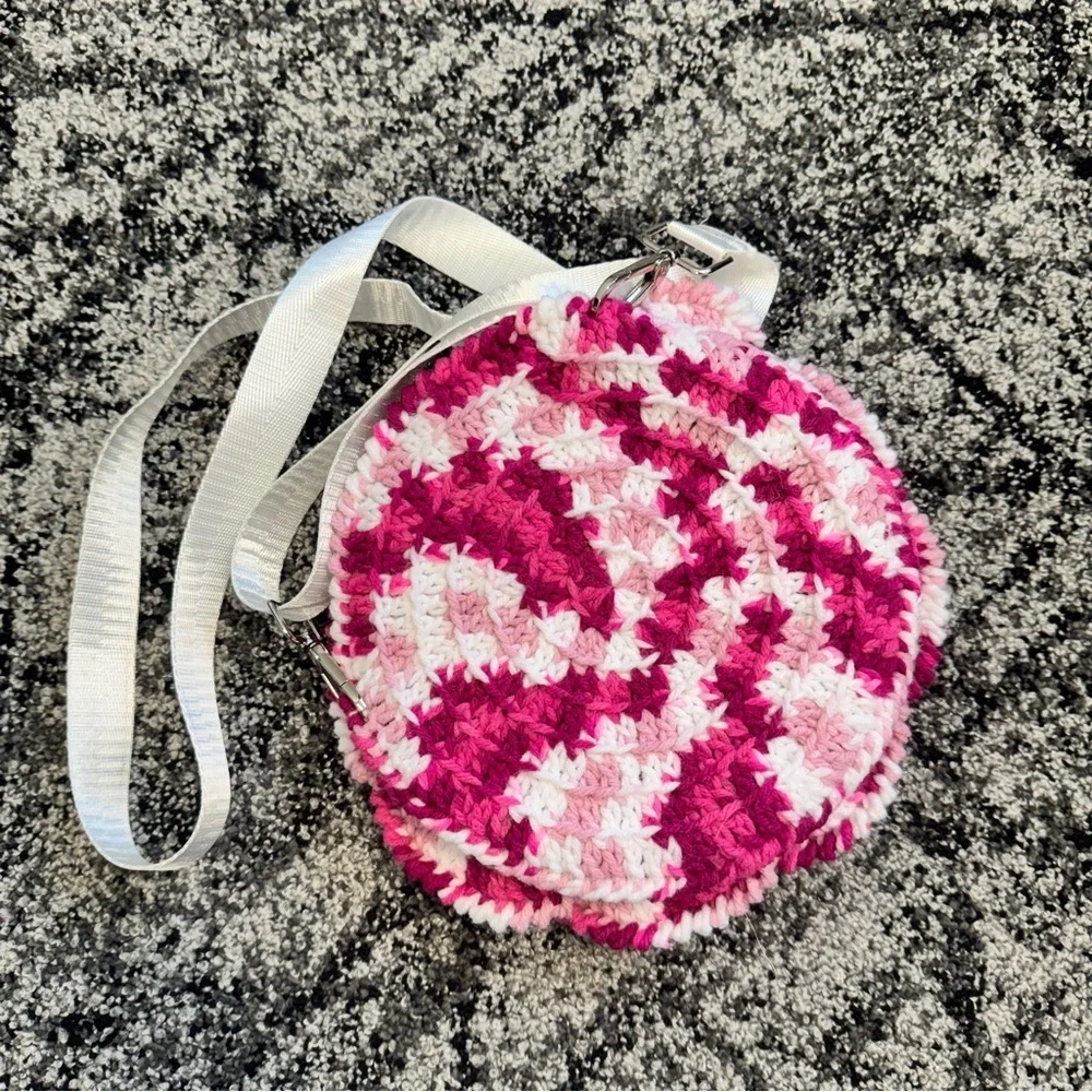 Pink & White Hand Crocheted Rose Purse